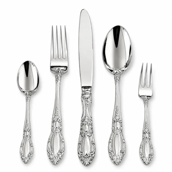 Royal embossed stainless steel cutlery set with 5-piece flatware design